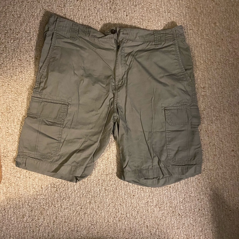 Chaps Cargo Shorts